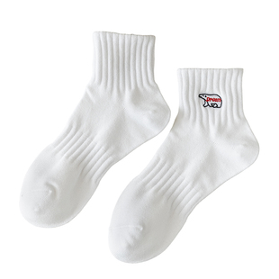袜子青少年男款冬季北极熊刺绣运动中短款棉袜吸汗防臭白色中筒袜