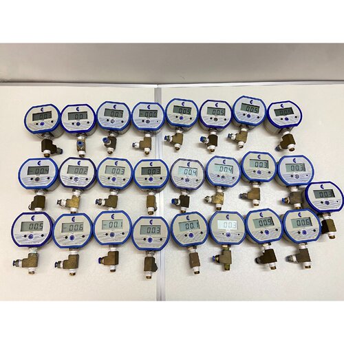 议价美国进口CECOMP数显压力表DPG1000B100PS维修