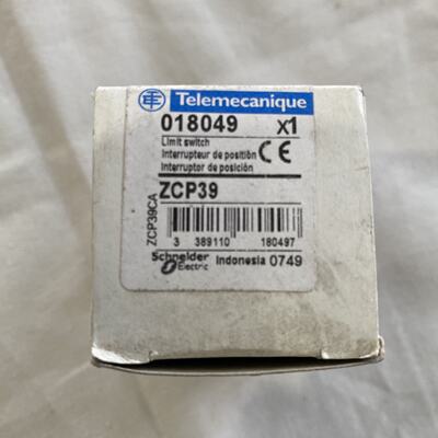 议价施耐德Telemecanique限位开关ZCP39行程开关跑偏开关