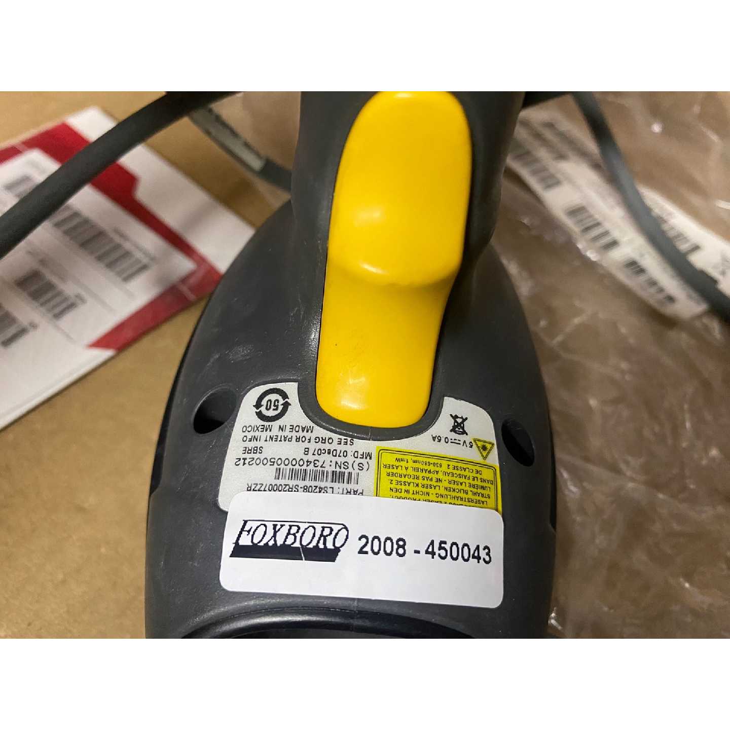 Symbol讯宝LS4208激光一维扫描器快递超市手持扫码枪议价