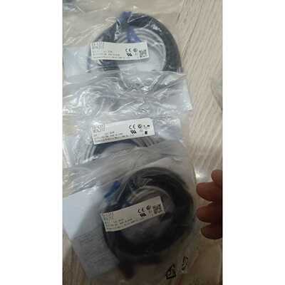 议价光电传感器EXL212全新原装型号UEXL21维修