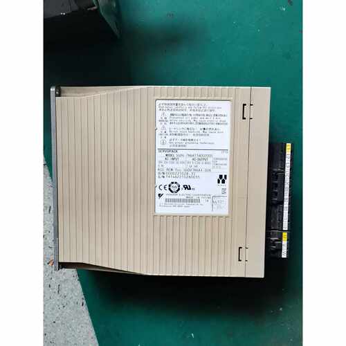 议价安川1KW驱动器SGDV7R6A11A002000维修