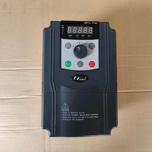 溢价-日业变频器CM528-A4T4R0GB/5R5PB，