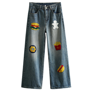美式卡通风刺绣牛仔裤男宽松阔腿长裤潮牌高街水洗裤子毛巾绣植绒