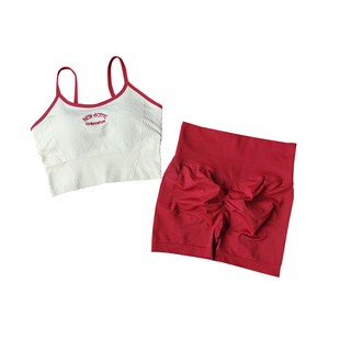 瑜伽服套装女2026针织刺绣时尚普拉提训练健身运动背心蜜桃短裤夏