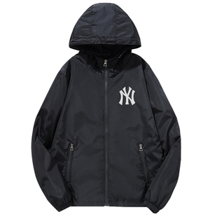 2026春秋季潮流男士大码外套冲锋衣春装学生yn青少年夹克男款上衣