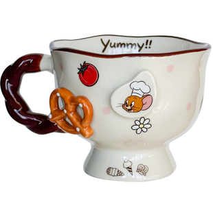 正版猫和老鼠马克杯陶瓷高脚杯家用儿童可爱早餐杯情侣水杯伴手礼