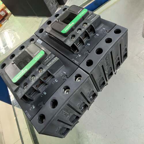 议 价接触器LC1DT80ABD24V线圈电压DC24V工业自动可 维修