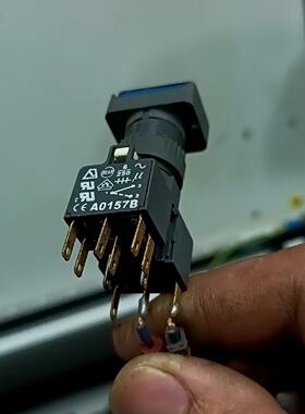 溢价-A0157B『CONTACT BLOCK DPDT 6A 2