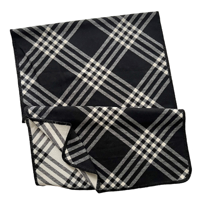 秋冬高级感韩版锁边黑白格纹围巾