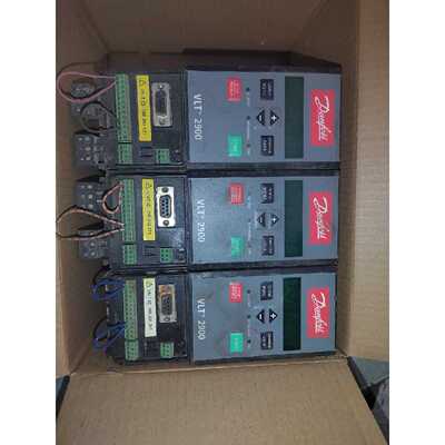溢价-丹佛斯VLT2900 1.5KW 两台 0.75KW一台功能