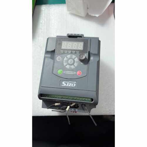 溢价-中驱变频器ZQ100M-2R2G3-B
