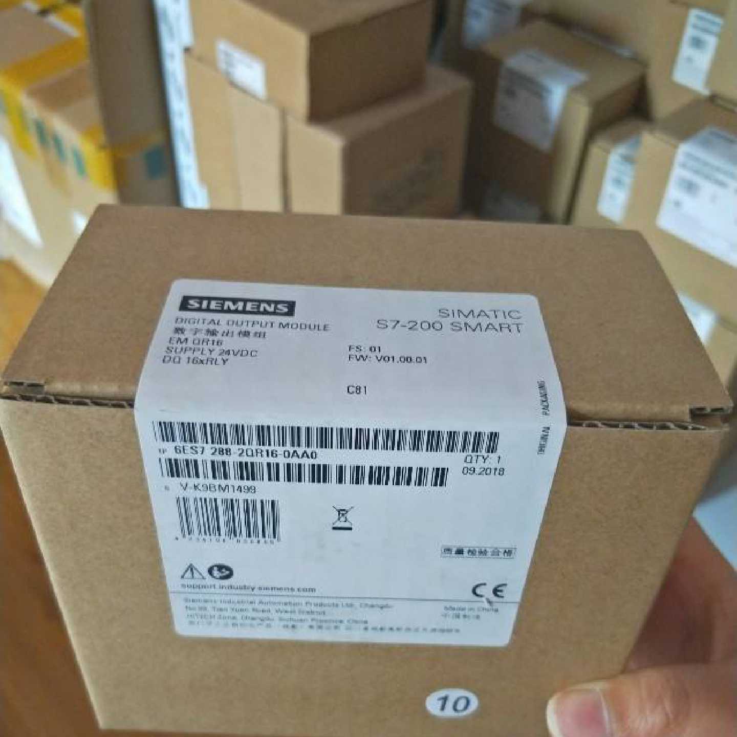 议价西门子 S7-200 SMART数字输出 EM DR16 6ES7288-2QR16-0AA0 /