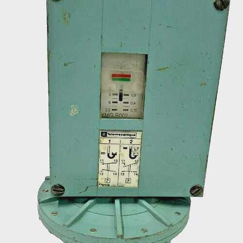 XMGB002 TELEMECANIQUE Pressure Switch XMG-B002 0.15-1.4 bar