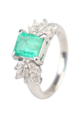 中古95新日本进口商品祖母绿马眼型切工钻石戒指铂金90047号