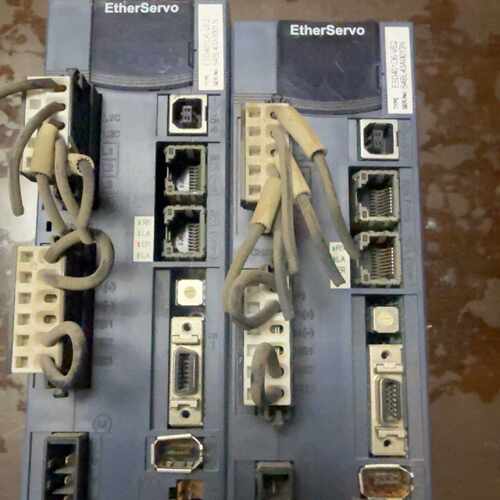 溢价-驱动器 ESD401D6-VE2 的 成色实物图  两个