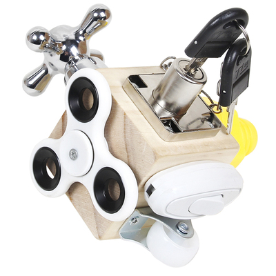 宝宝手部精细动作训练