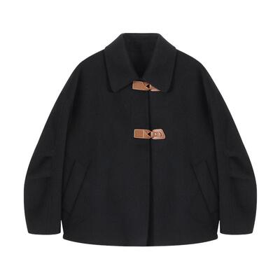 Basic House/百家好翻领皮扣毛呢大衣女绵羊毛黑色短款双面呢外套