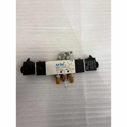 议价亚德客电磁阀4V130C06三位五通DC24V原装正维修