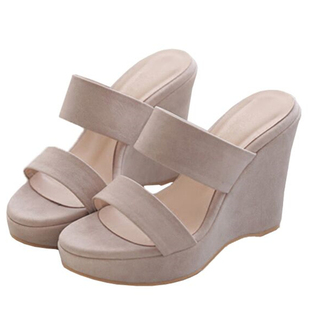 超高跟一字带凉拖鞋女夏时尚外穿2025新款坡跟防水台松糕厚底凉鞋