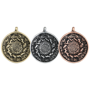 西藏手工纯铜藏式朝天吼九宫八卦牌吊坠十二生肖利玛铜腰牌挂饰品