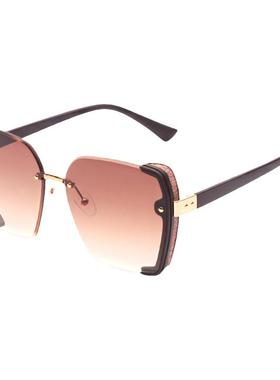 高级时尚星空绿色显白太阳镜小脸