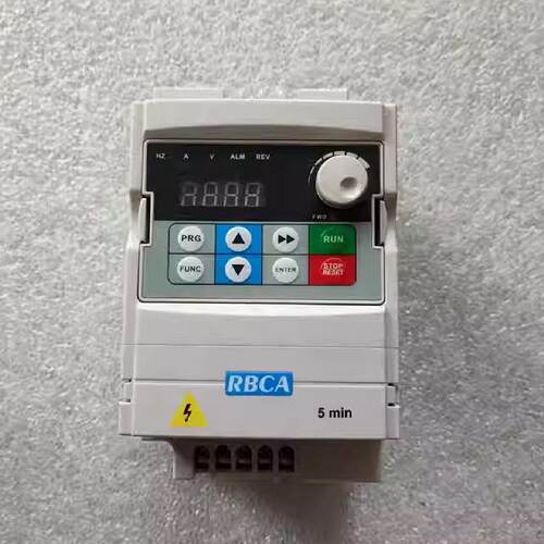 议价罗宾康变频器 型号:M300-4T02R2G2.2KW380V实物质量保证