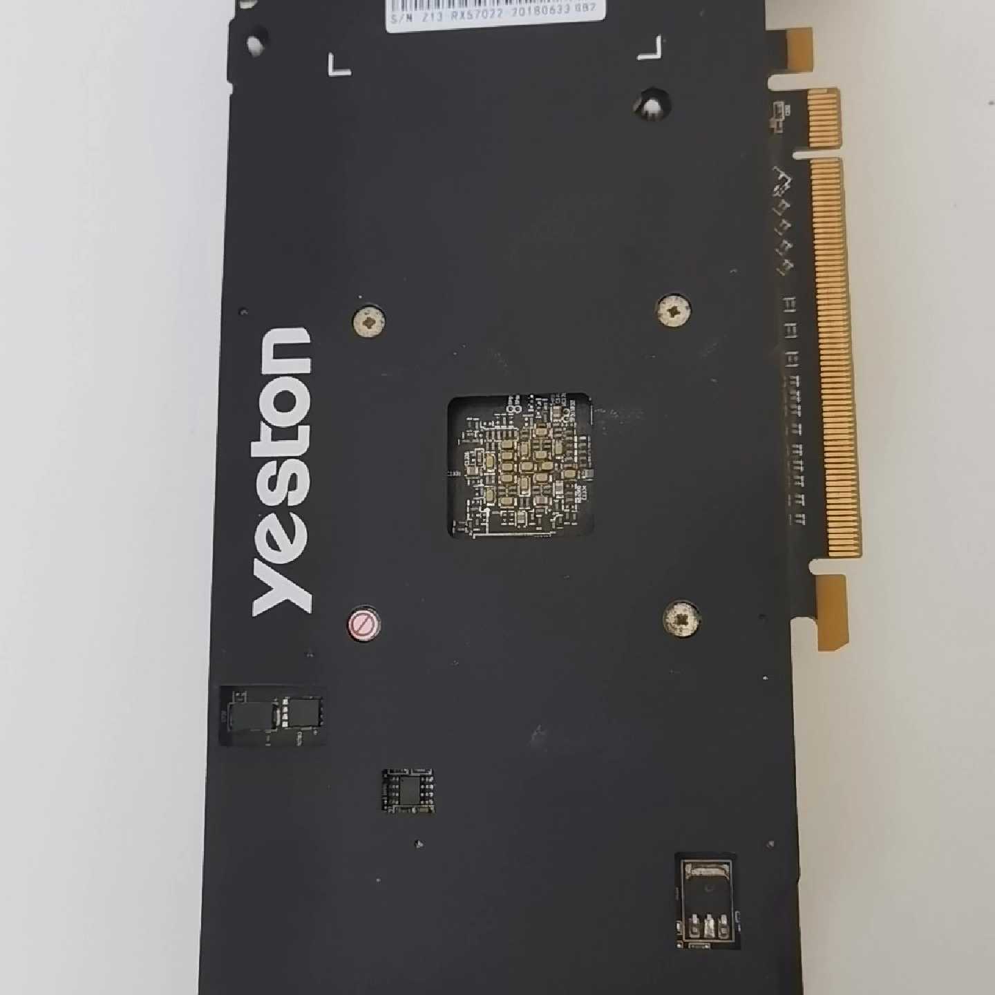议价RX580 2048SP-8G D5大地之神维修图片
