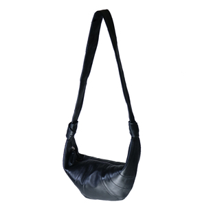 莫人新款小羊皮中号可颂包深巧牛角包新增内袋小众高極女包慵懒风