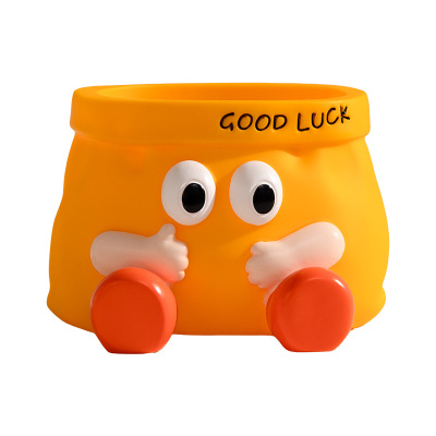 三年二班大开口抱抱袋笔筒