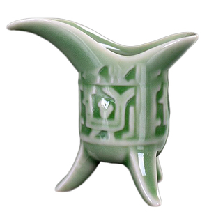 爵杯陶瓷杯乾隆杯仿古复古三脚酒樽古代酒杯帝王杯古典汉代婚礼敬