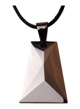 梦克拉钨金吊坠 钟爱