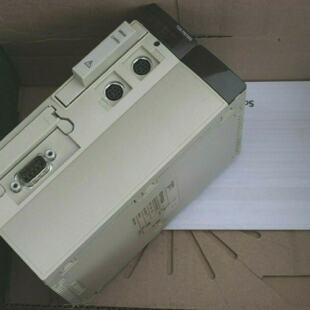 议价Schneider全新模块TSXP576634M库存处理器