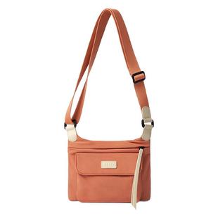 莱夫斜挎包小型2026新款女旅行轻便手机包休闲通勤百搭尼龙帆布包