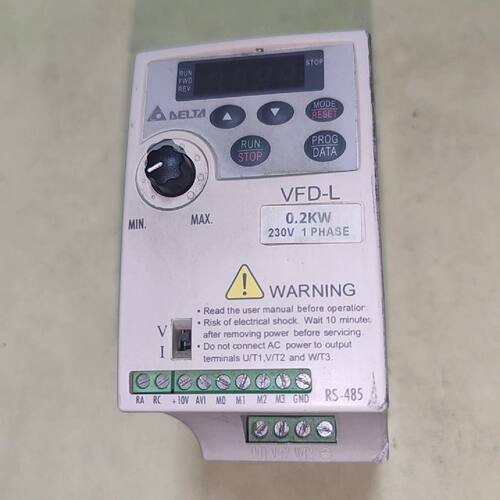 变频器V002L21A  0.2KW 220V，功能询价