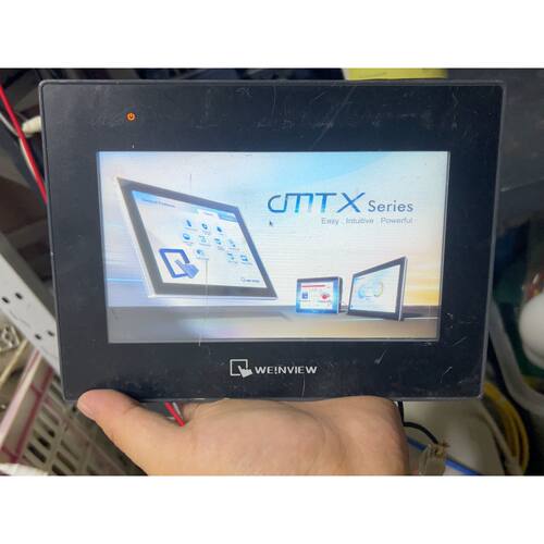 议价可维修威纶通7寸高性能触摸屏CMT2079X正常通电进入系统有几