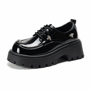 依思q乐福鞋女款2026新款春款漆皮英伦小个子增高系带小皮鞋子女