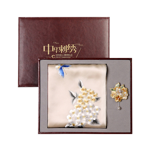筛月苏绣丝巾妈妈款真丝围巾苏州刺绣胸针桑蚕丝披肩送长辈礼品盒
