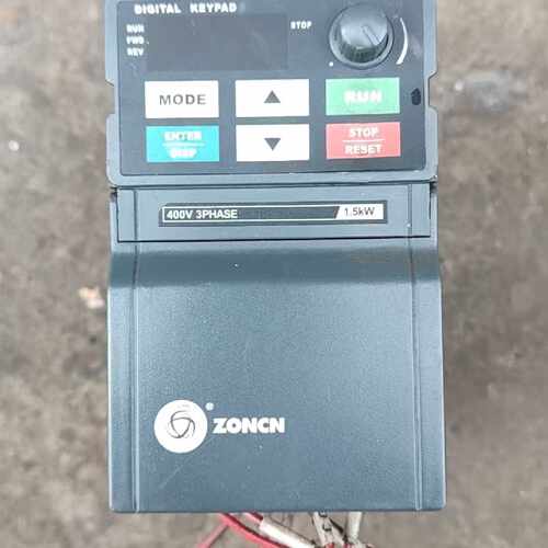 众辰变频器型号： H2400S01D5K 1.5kw 380