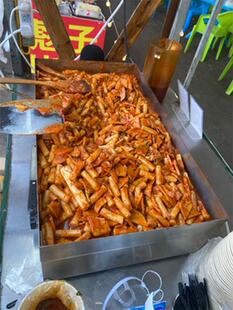 锅贴专用锅炒年糕锅商用锅贴机煎饺煎包炉烤鱼炉煮韩式鱼饼串串机