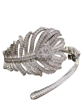 甜心羽毛水滴宝石手镯 星河璀璨 镀18K金泪滴羽毛锆石戒指 套装