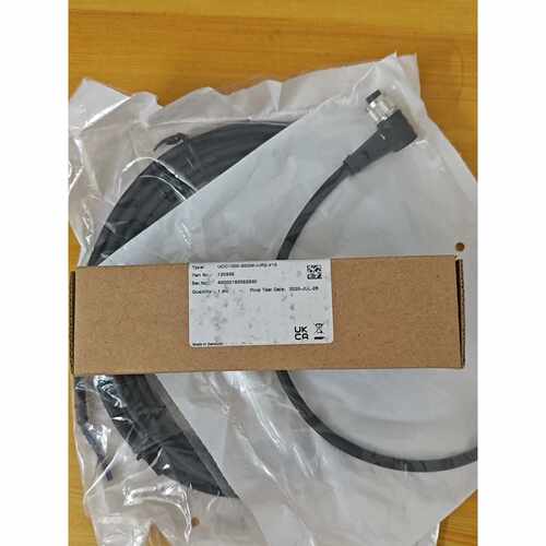 【请询价】全新正品倍加福超声波传感器UCC100030GMIUR