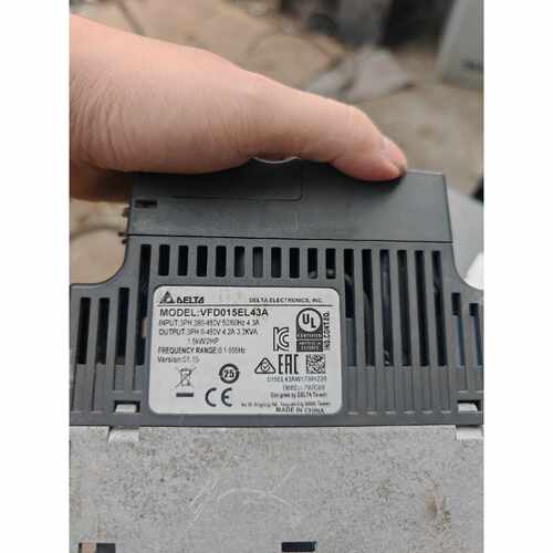 议价台达变频器VFD015EL43A，三相，1.5kw 380v