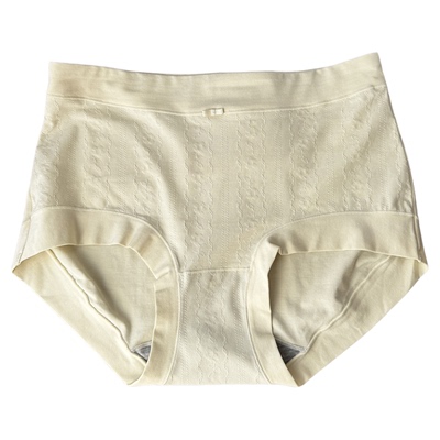 彩田大码莫代尔棉胖妈妈内裤抗菌