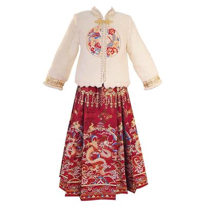 马面裙女童秋冬款国风拜年服