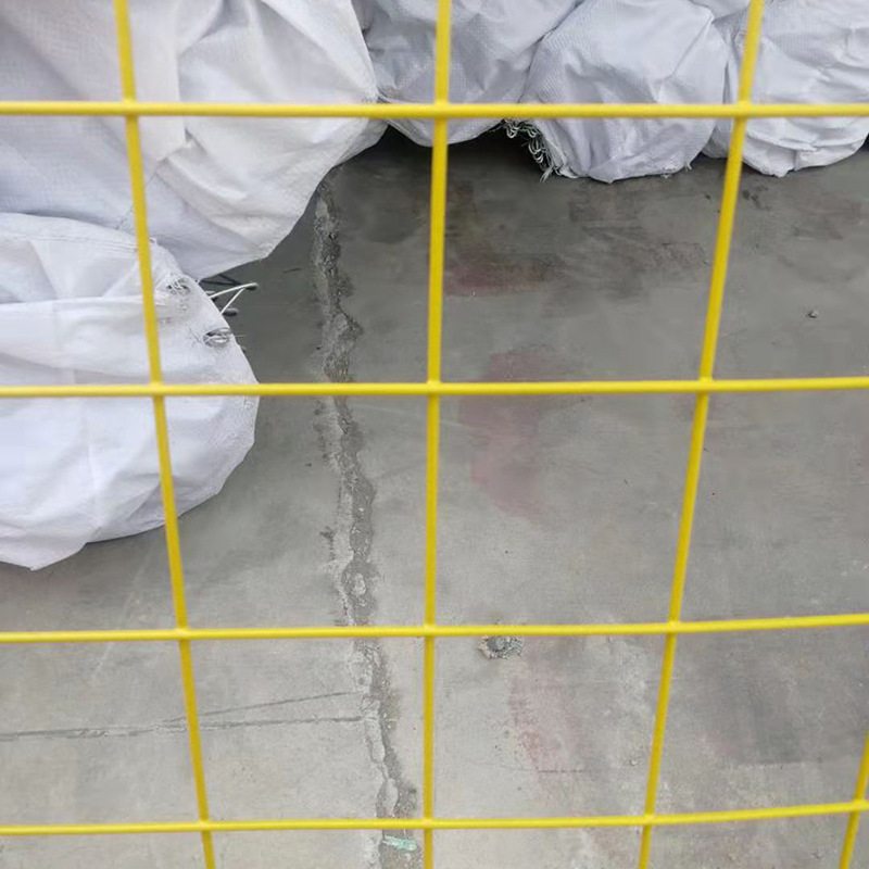 喷塑网片工业用浸塑铁丝网白色绿色钢丝网公路围栏网批发浸塑网片