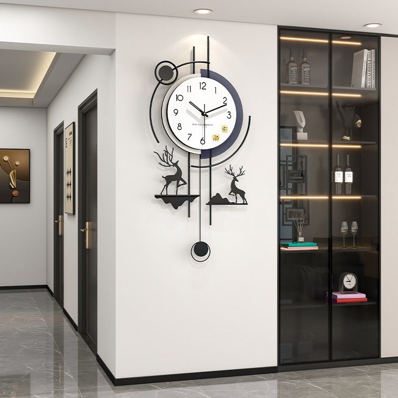 现代简约挂钟客厅高级感2025新款装饰墙钟表时创意家用挂钟表静音