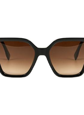 Fendi 新款LETTERING几何形太阳镜女士银泰百货精品 301365