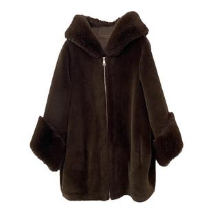 中老年妈妈冬装外套貂绒女装大码皮毛一体大衣厚海宁皮草大毛领