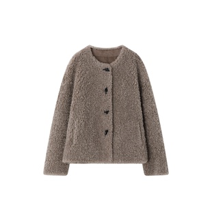 XWI欣未全羊毛牛角扣皮毛一体外套女冬季保暖宽松短款毛毛外套